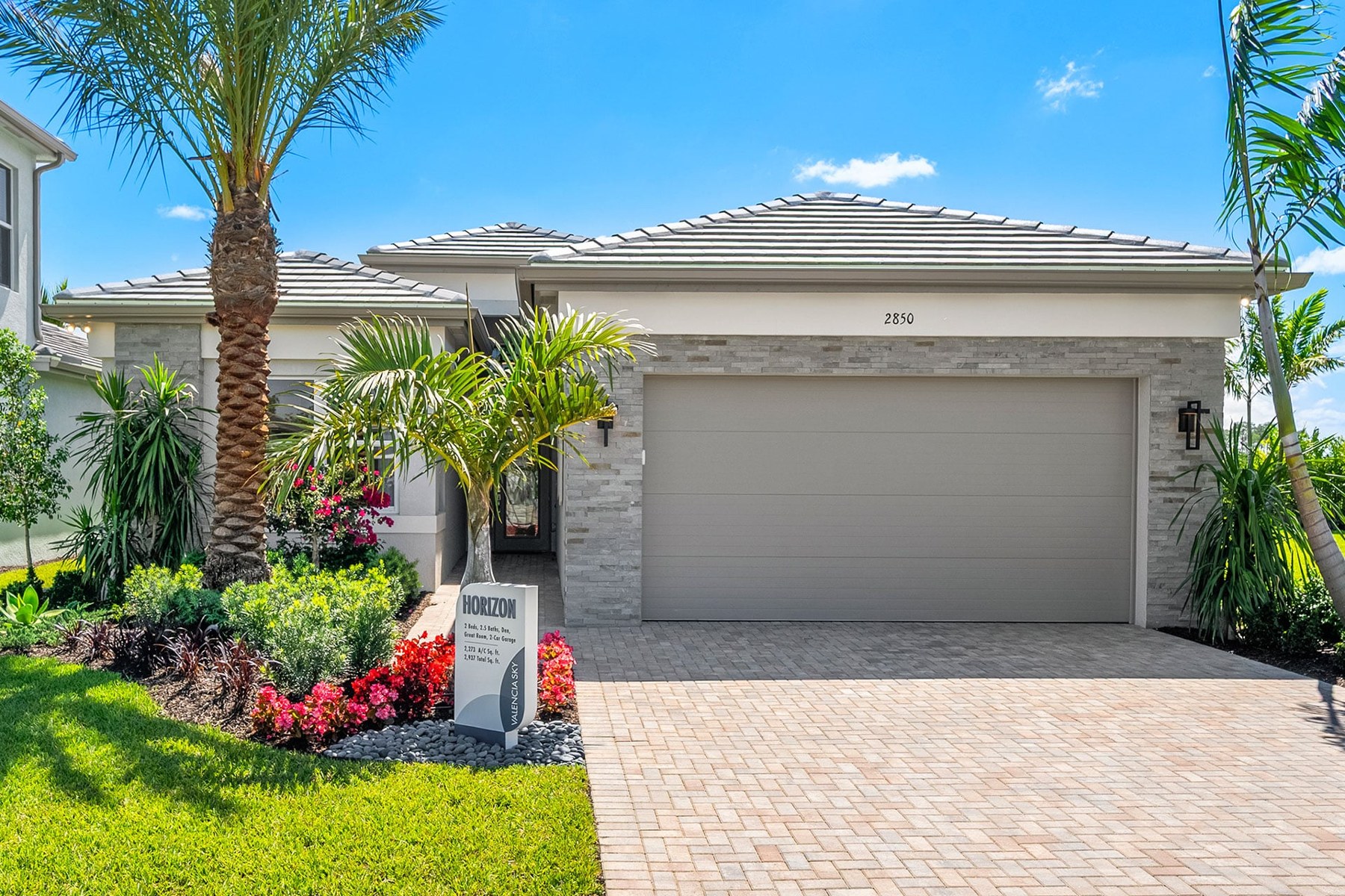Horizon exterior example